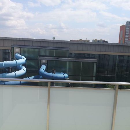 Apartament Przy Aquaparku Appartamento Radom Esterno foto